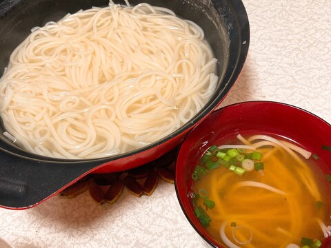 おうどんが美味しくなる簡単麺つゆ٩(ˊᗜˋ*)و